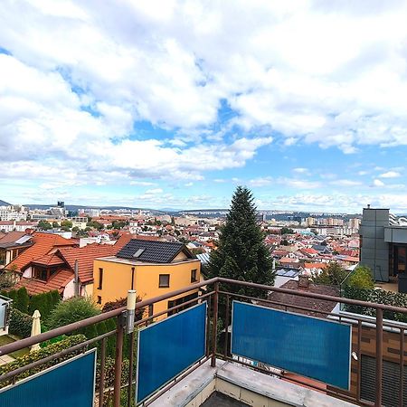 A Perfect Option For People Who Want To Enjoy Their Stay In Kosice Ngoại thất bức ảnh