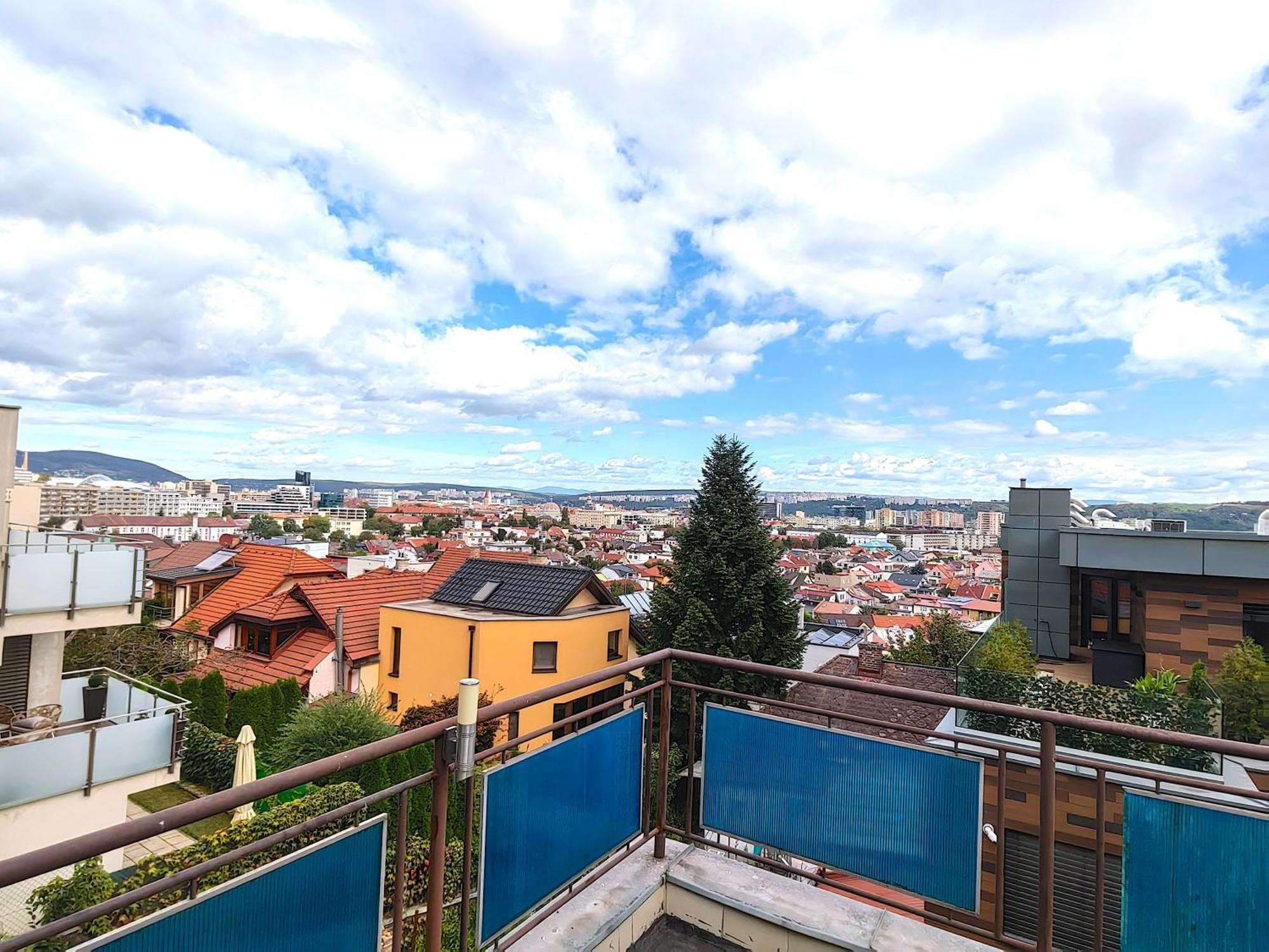 A Perfect Option For People Who Want To Enjoy Their Stay In Kosice Ngoại thất bức ảnh